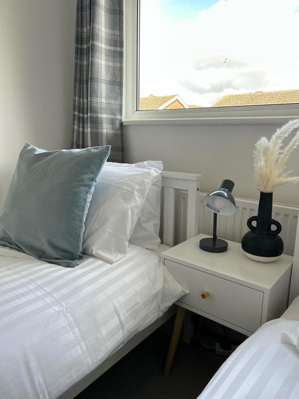 Stylish 3 Bed House Hitchin Villa Exteriör bild