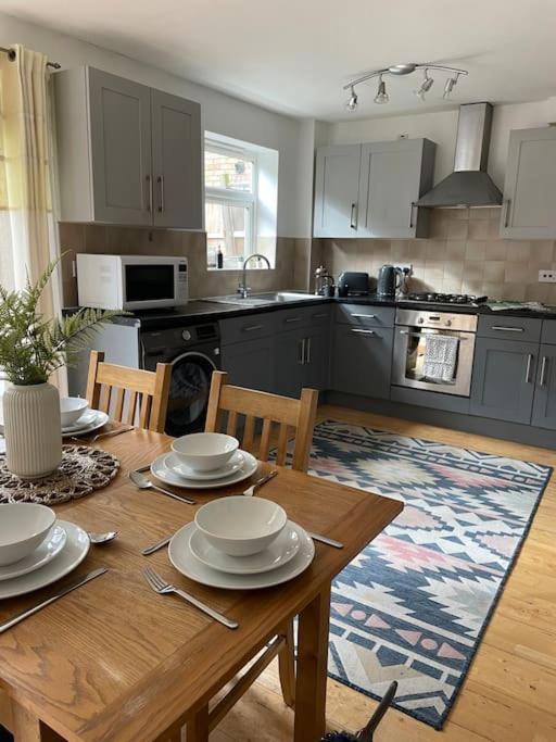 Stylish 3 Bed House Hitchin Villa Exteriör bild